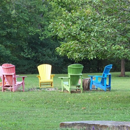Sisters On Sycamore B&B Russellville エクステリア 写真