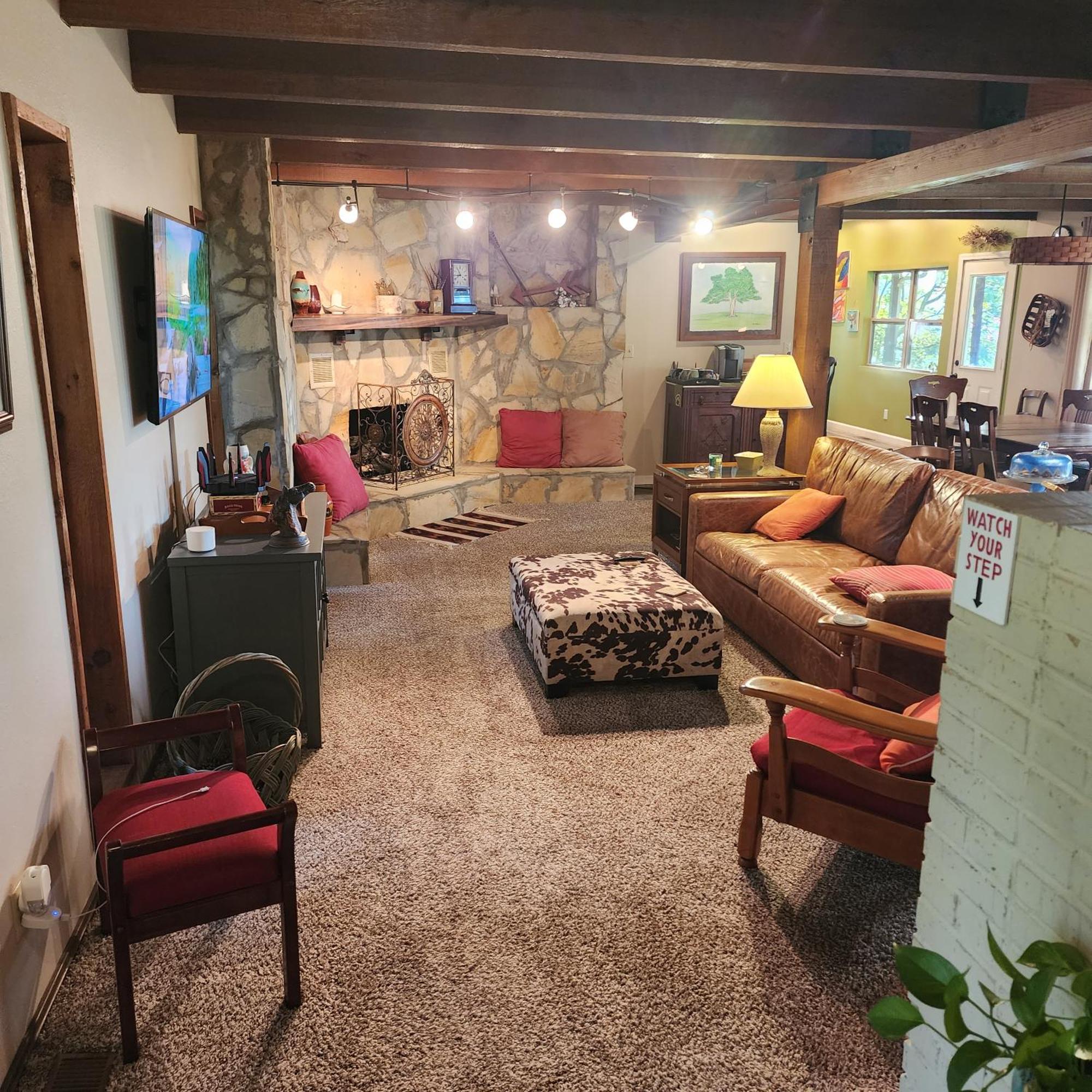 Sisters On Sycamore B&B Russellville エクステリア 写真